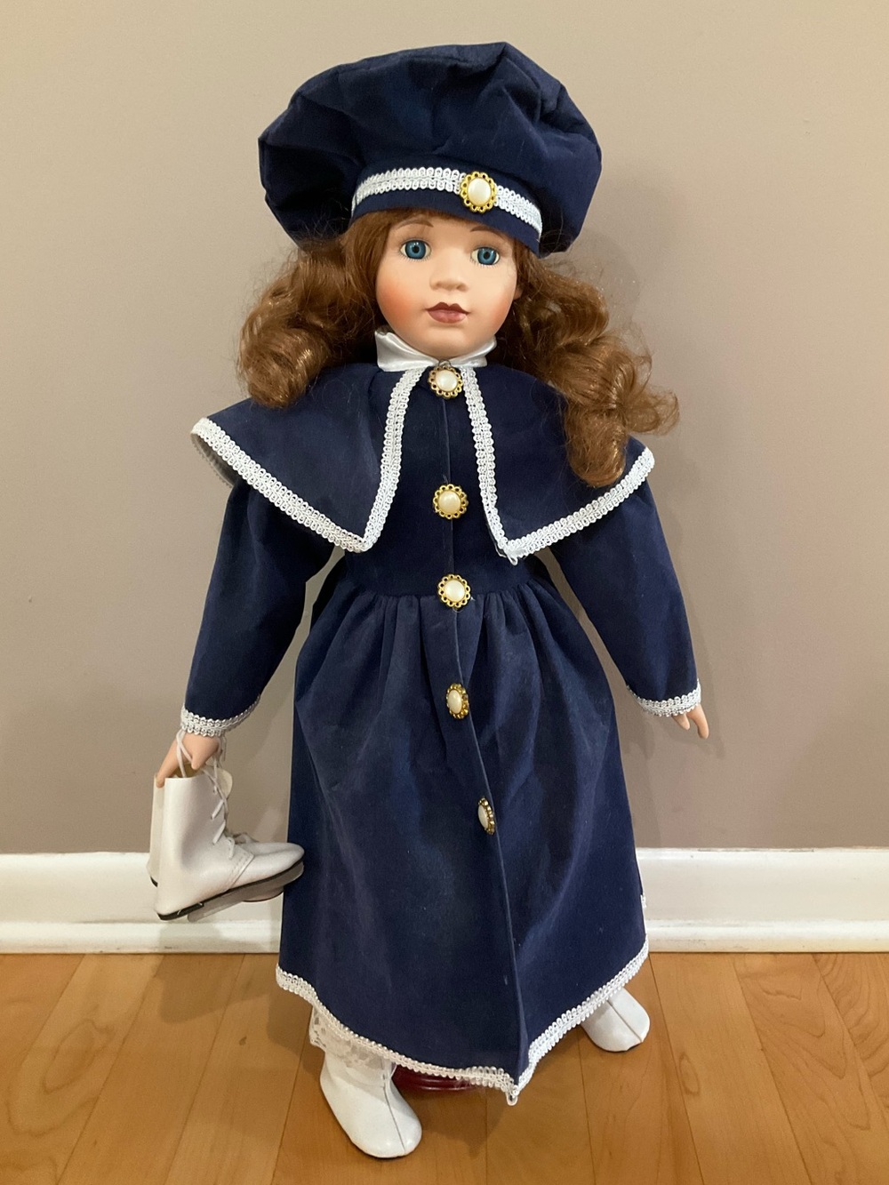 Le Cheri Georgia Porcelain Vintage Doll Ice skates Limited Edition 22” EUC